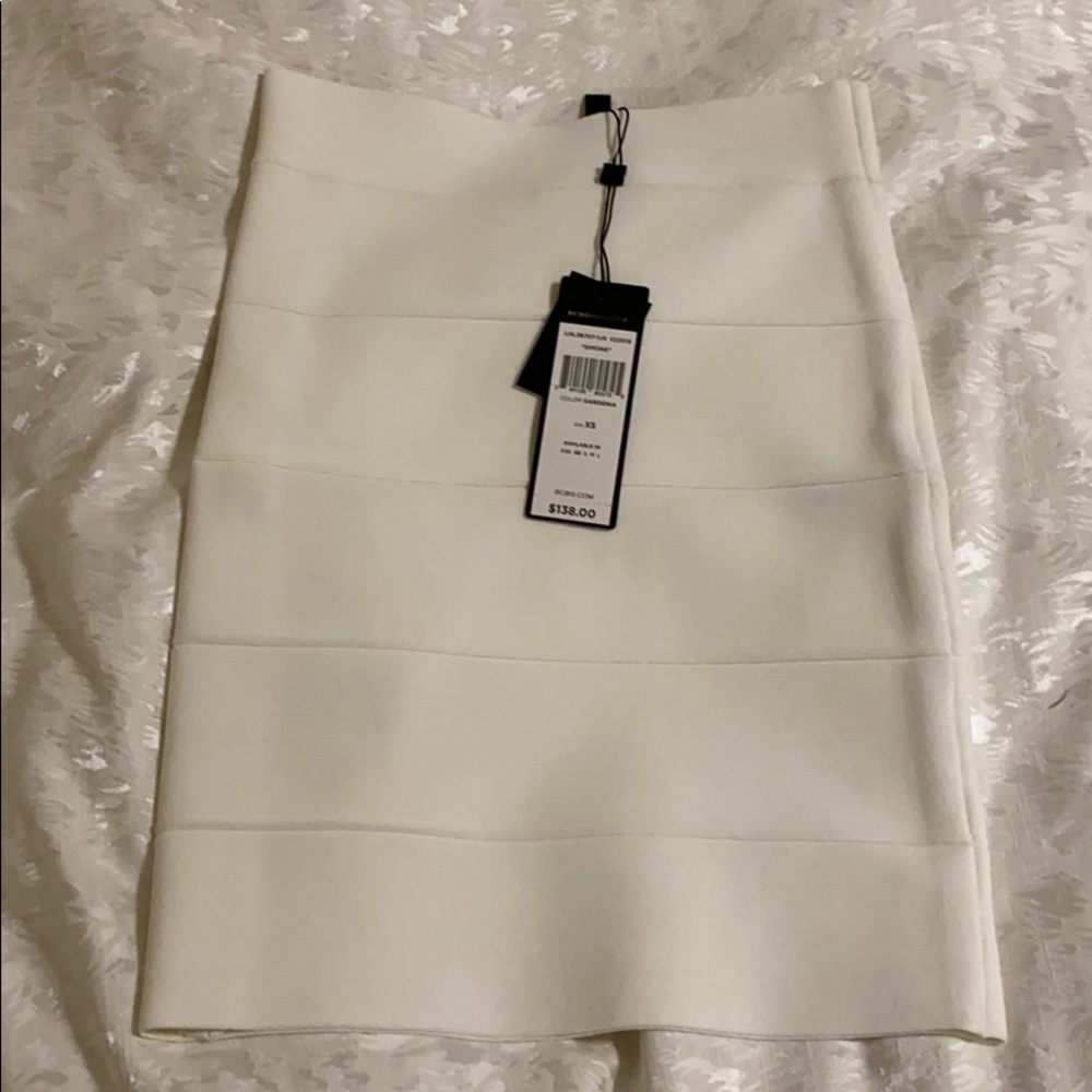NWT BCBG Maxazria White Bandage Skirt